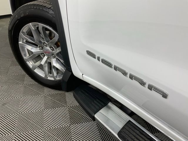 Used 2019 GMC Sierra 1500 SLT w/ SLT Premium Package image 43