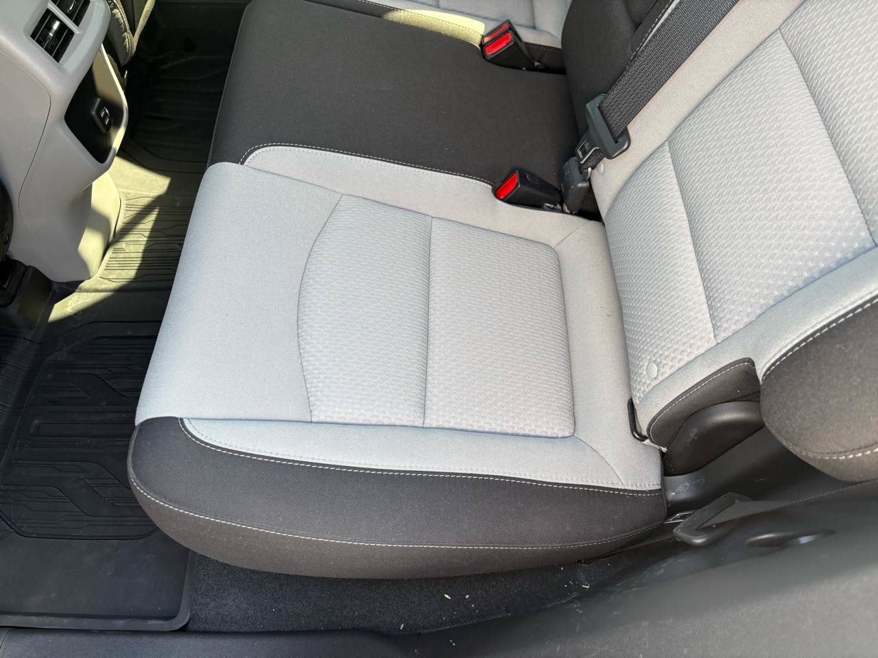 Used 2024 GMC Terrain SLE w/ Driver Convenience Package AWD/4WD image 36