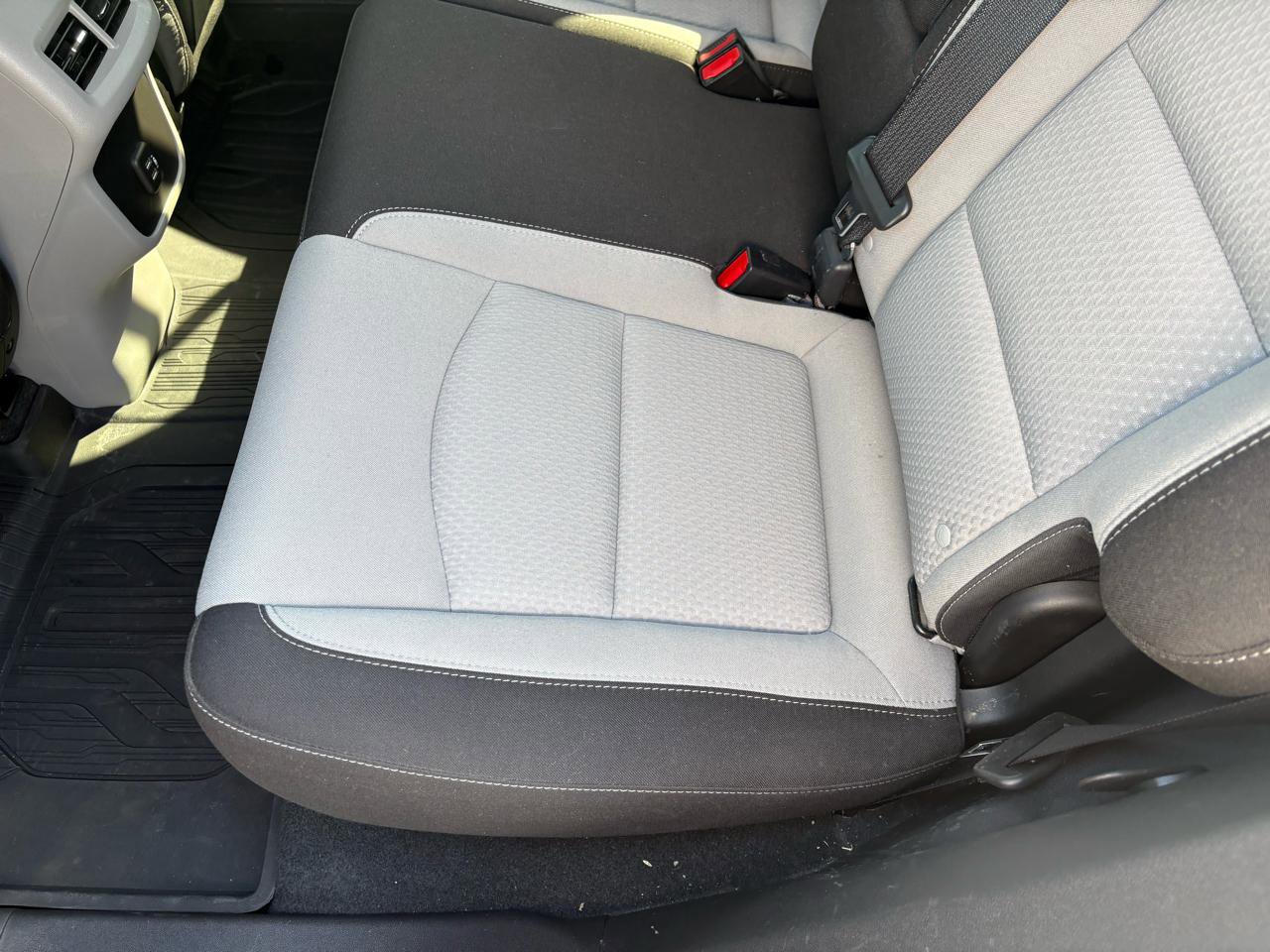 Used 2024 GMC Terrain SLE w/ Driver Convenience Package AWD/4WD image 36