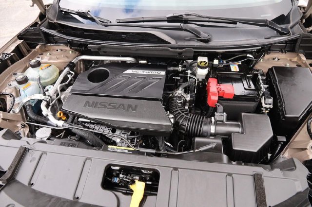 Certified 2025 Nissan Rogue SV AWD/4WD image 29