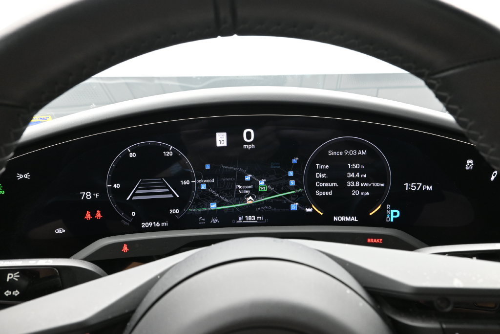 Certified 2024 Porsche Taycan GTS AWD/4WD image 27