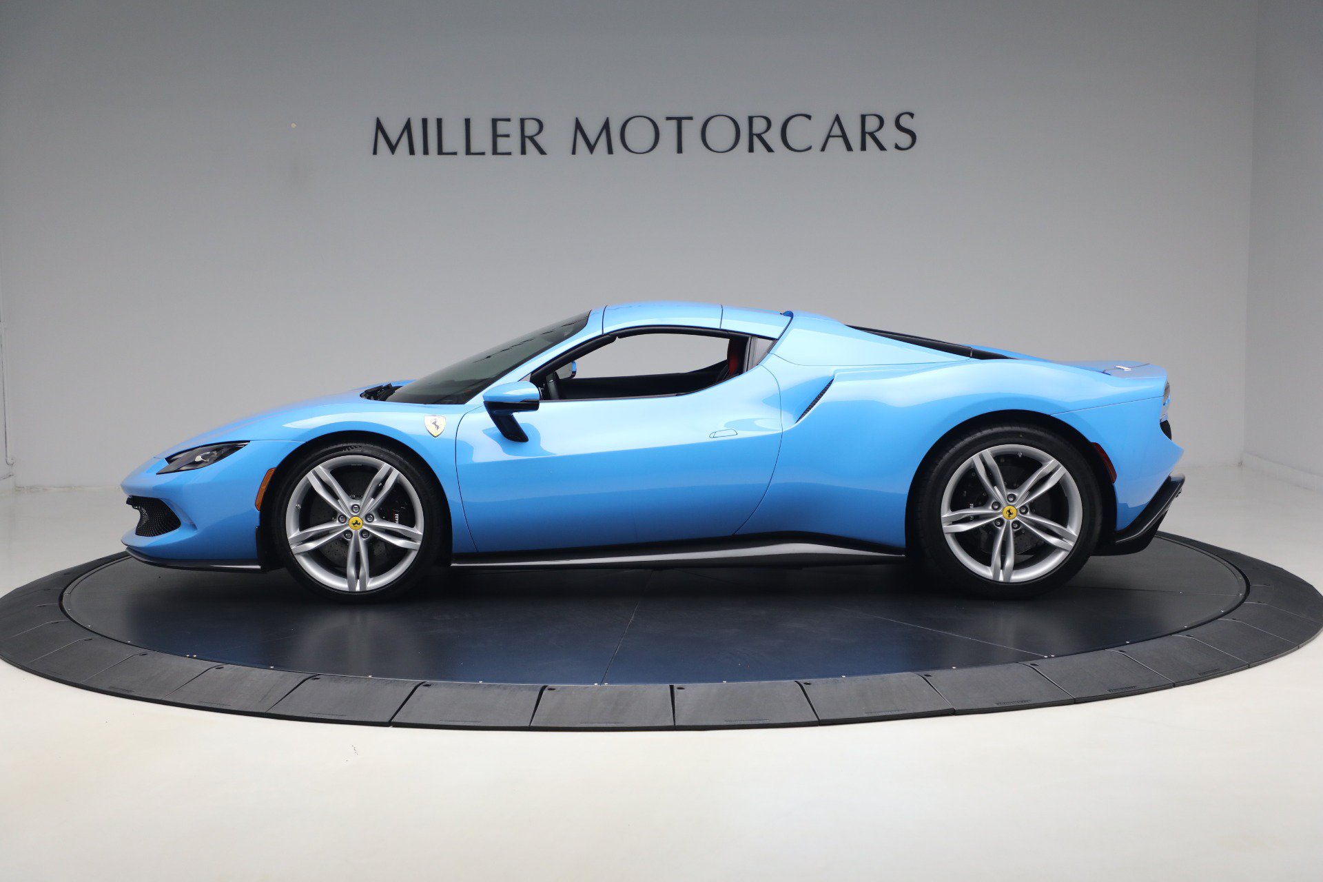 Certified 2025 Ferrari 296 GTS RWD image 35