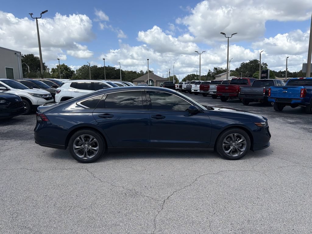 Used 2024 Honda Accord EX image 3