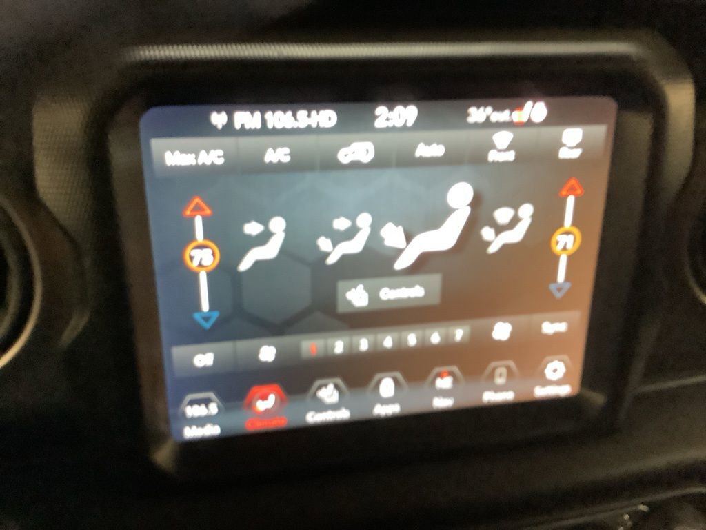 Used 2021 Jeep Wrangler Unlimited Sport image 35