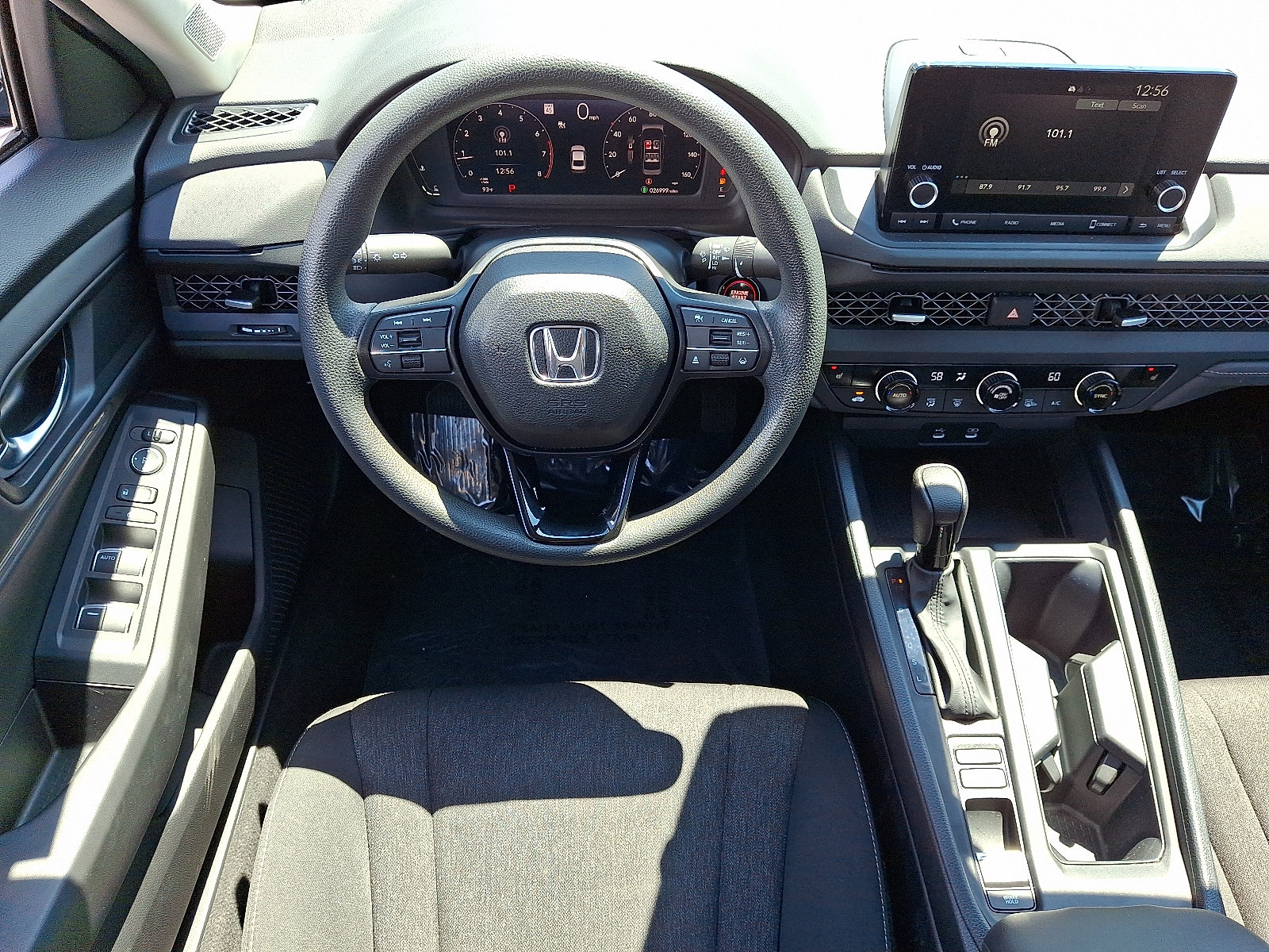 Used 2023 Honda Accord EX image 11