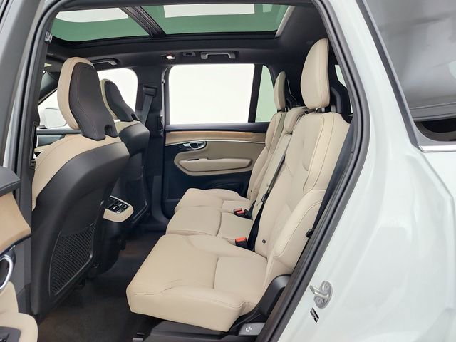 New 2026 Volvo XC90 B6 Plus w/ Protection Package AWD/4WD image 28
