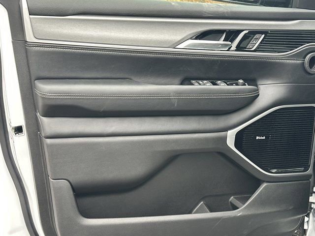 New 2026 Jeep Grand Wagoneer Limited image 10