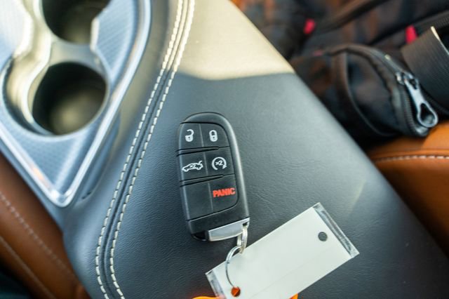 Used 2018 Dodge Challenger SRT Hellcat image 30