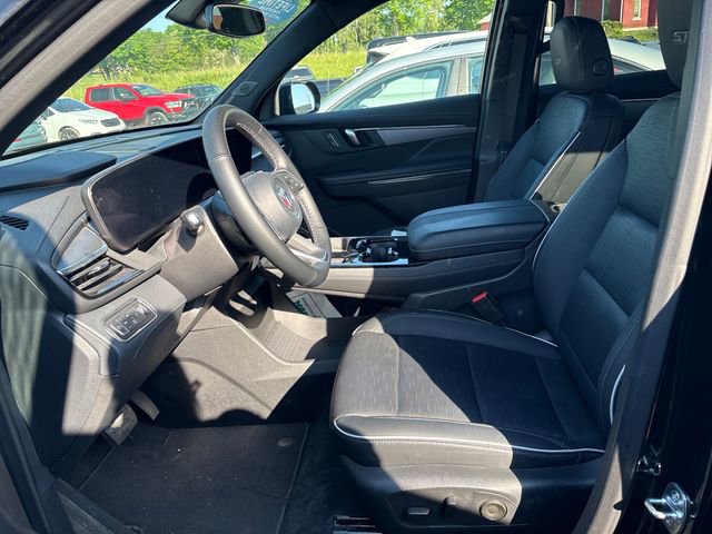 Used 2025 Buick Enclave Sport Touring AWD/4WD image 7