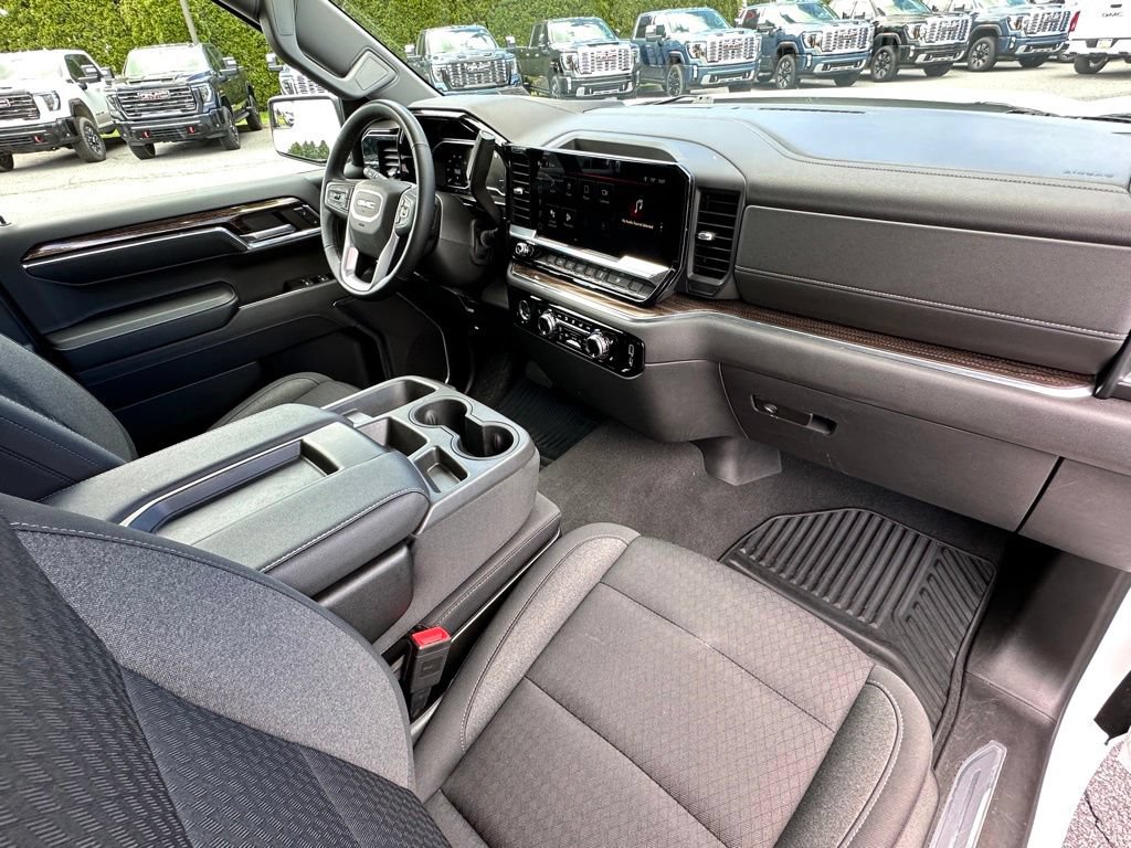 Used 2023 GMC Sierra 1500 Elevation AWD/4WD image 13
