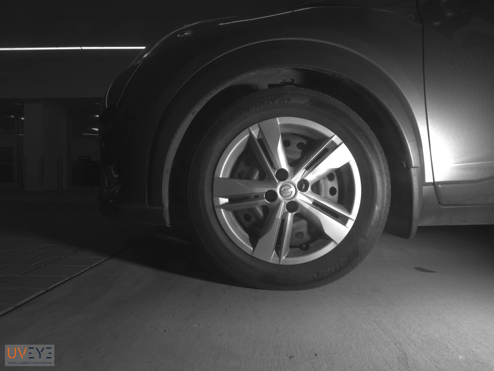 Used 2023 Nissan Kicks S image 6