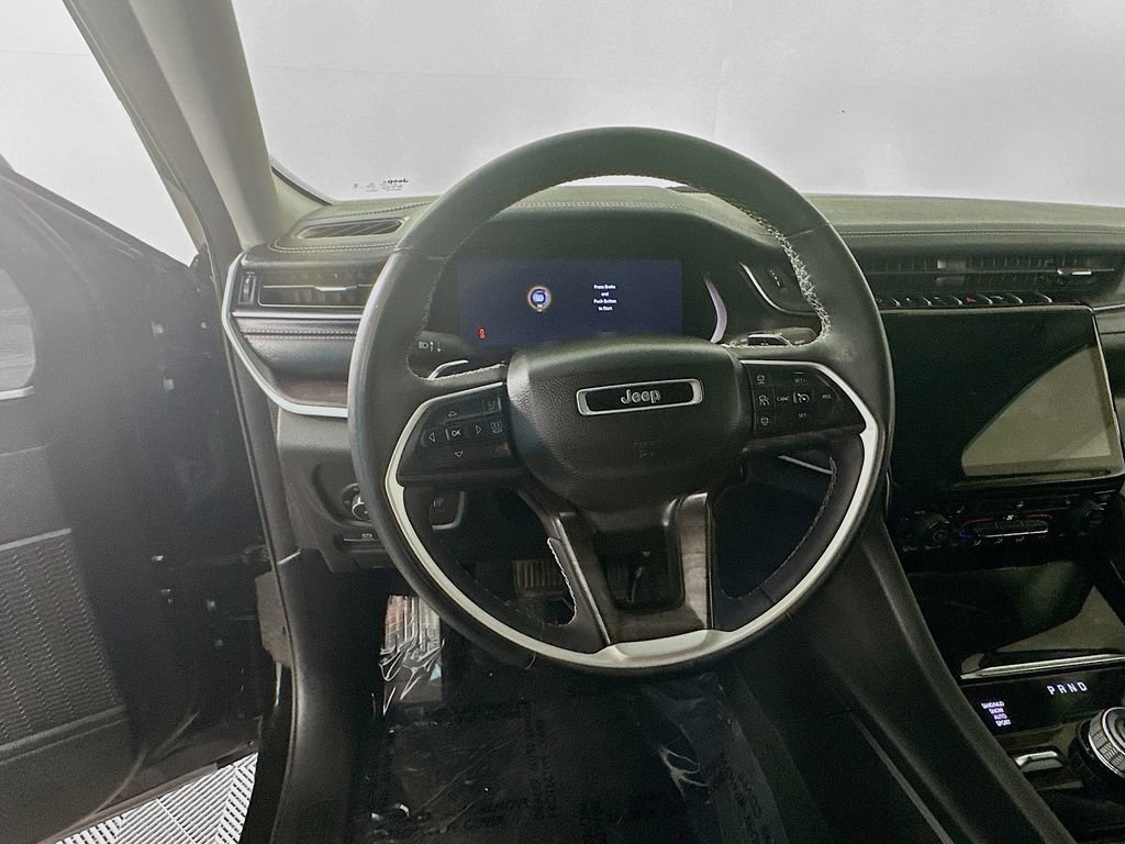 Certified 2023 Jeep Grand Cherokee L Limited AWD/4WD image 19