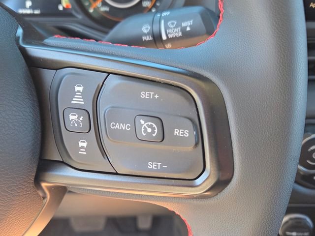 Used 2024 Jeep Gladiator Rubicon AWD/4WD image 27