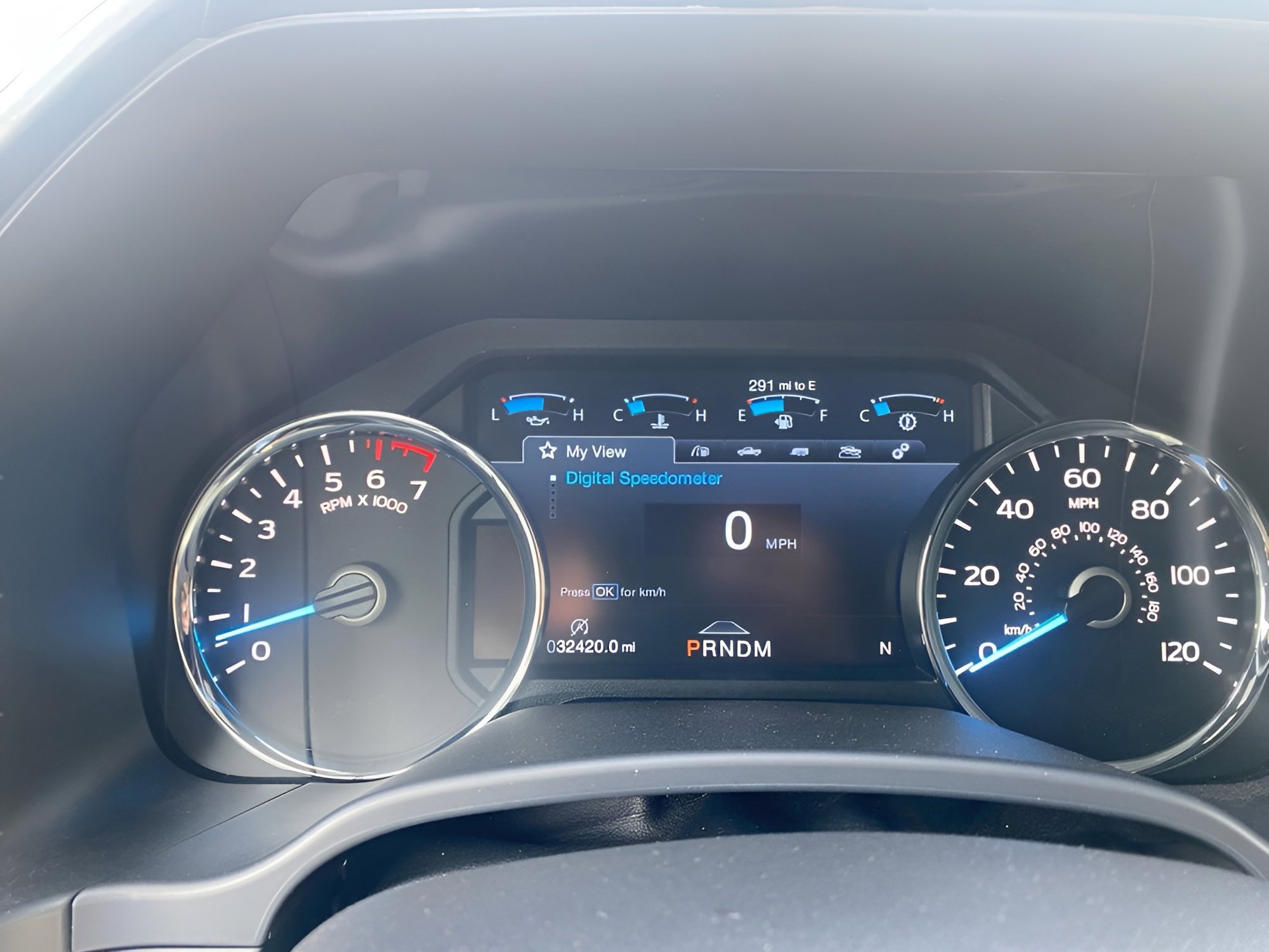 Certified 2019 Ford F150 Platinum w/ Equipment Group 701A Luxury AWD/4WD image 5