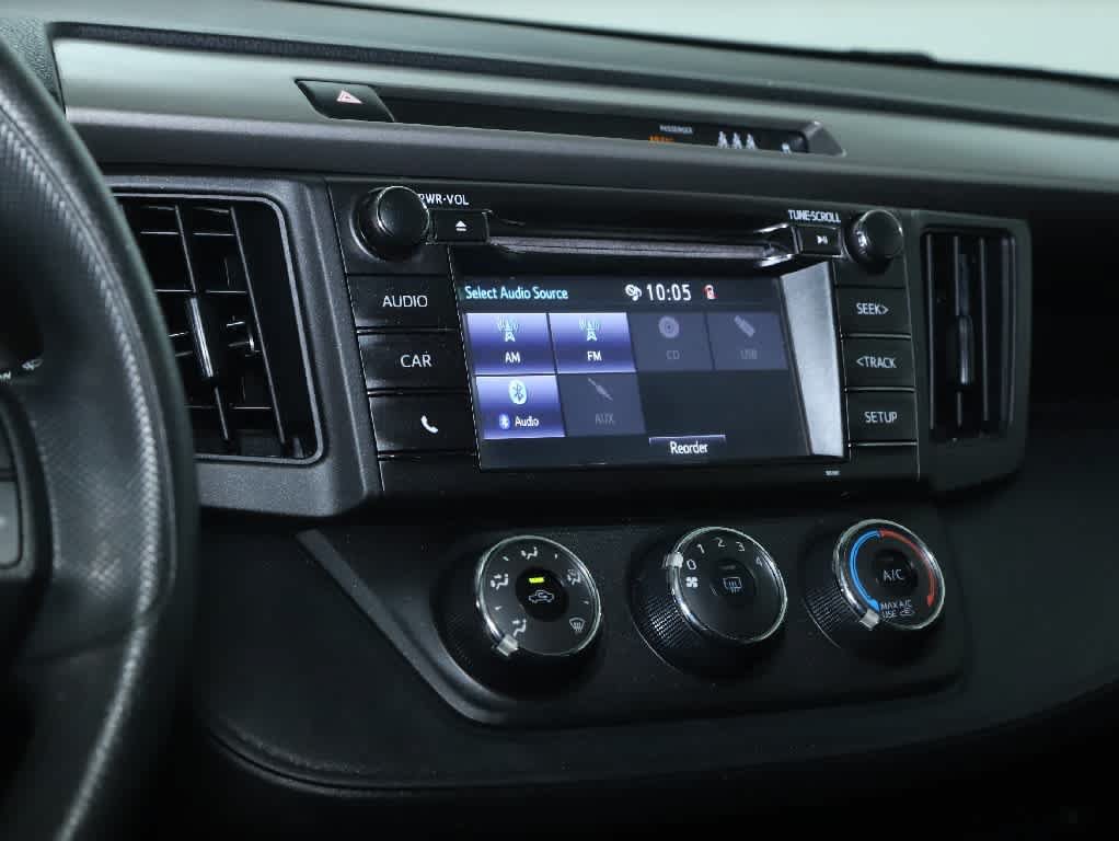 Used 2018 Toyota RAV4 LE w/ All Weather Liner Package AWD/4WD image 25