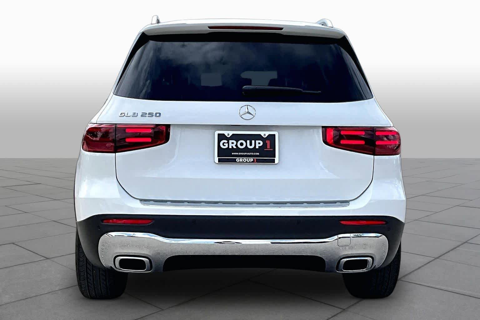 Certified 2024 Mercedes-Benz GLB 250 image 5
