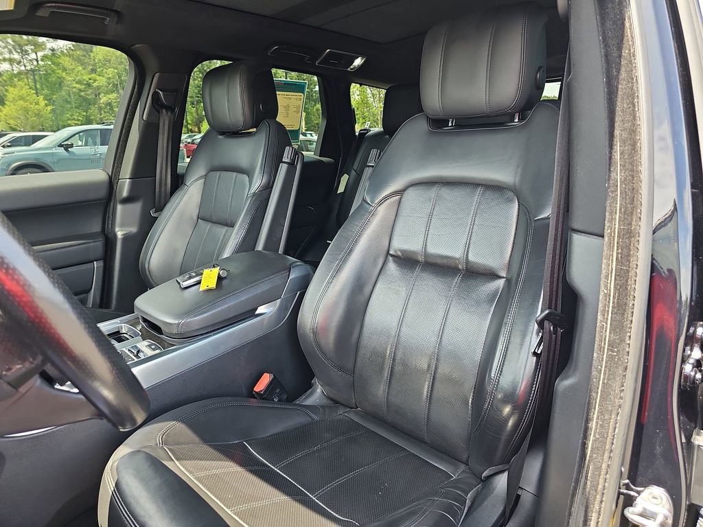 Used 2018 Land Rover Range Rover Sport HSE AWD/4WD image 20