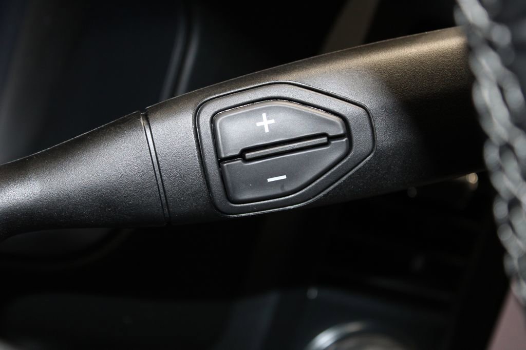 New 2025 Ford F250 Lariat w/ Lariat Ultimate Package image 44