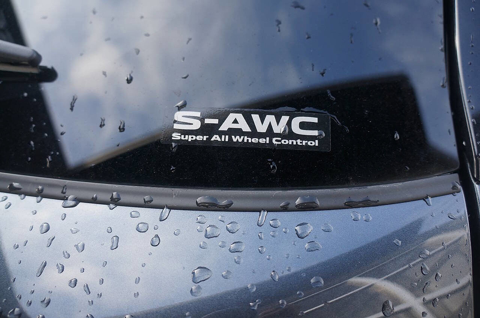 New 2025 Mitsubishi Outlander SE image 9