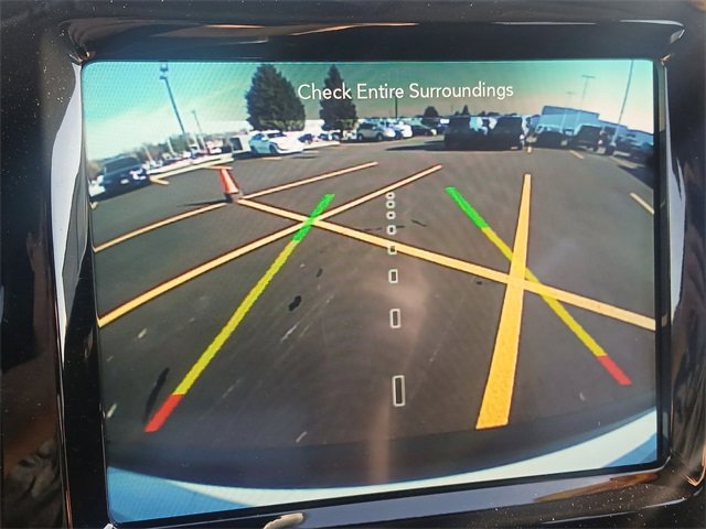 Used 2019 Jeep Cherokee Limited image 17