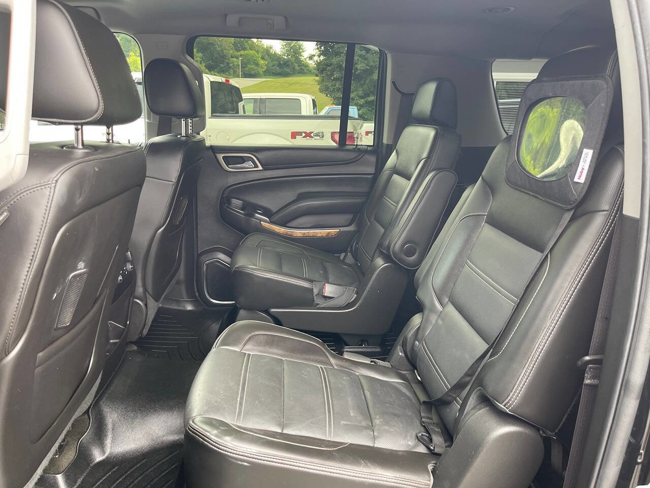 Used 2015 GMC Yukon XL Denali w/ Premium Package image 24
