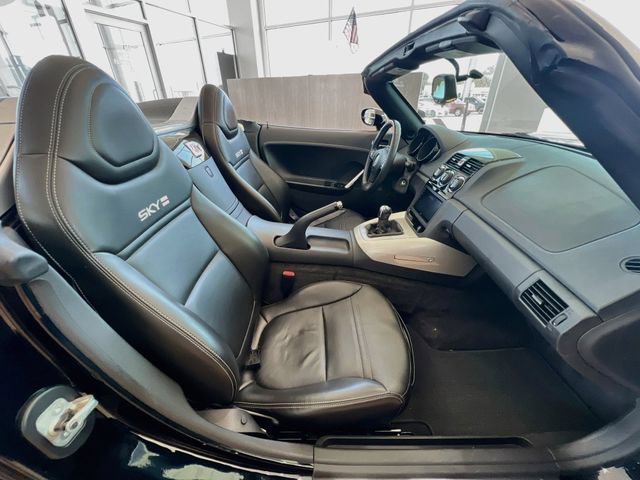 Used 2008 Saturn Sky Red Line RWD image 30