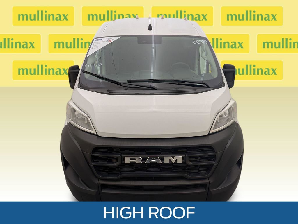 Used 2024 RAM ProMaster 2500 w/ Convenience Group image 14