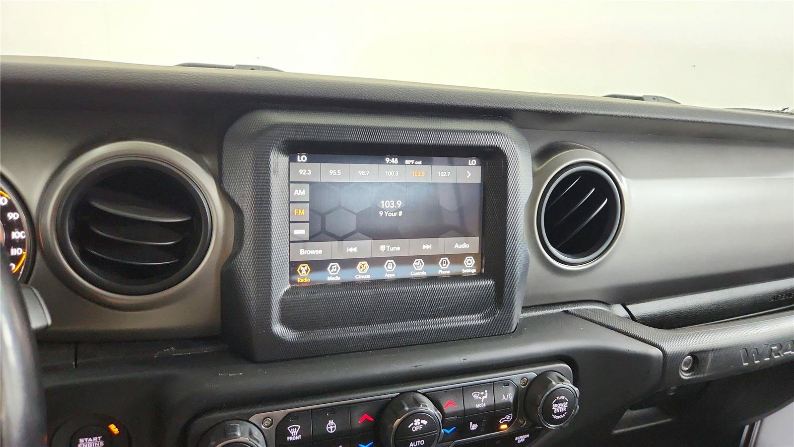 Used 2020 Jeep Wrangler Unlimited Sport AWD/4WD image 25