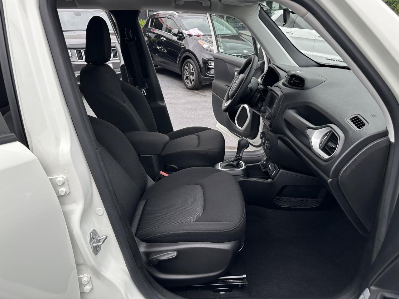 Used 2019 Jeep Renegade Sport AWD/4WD image 42