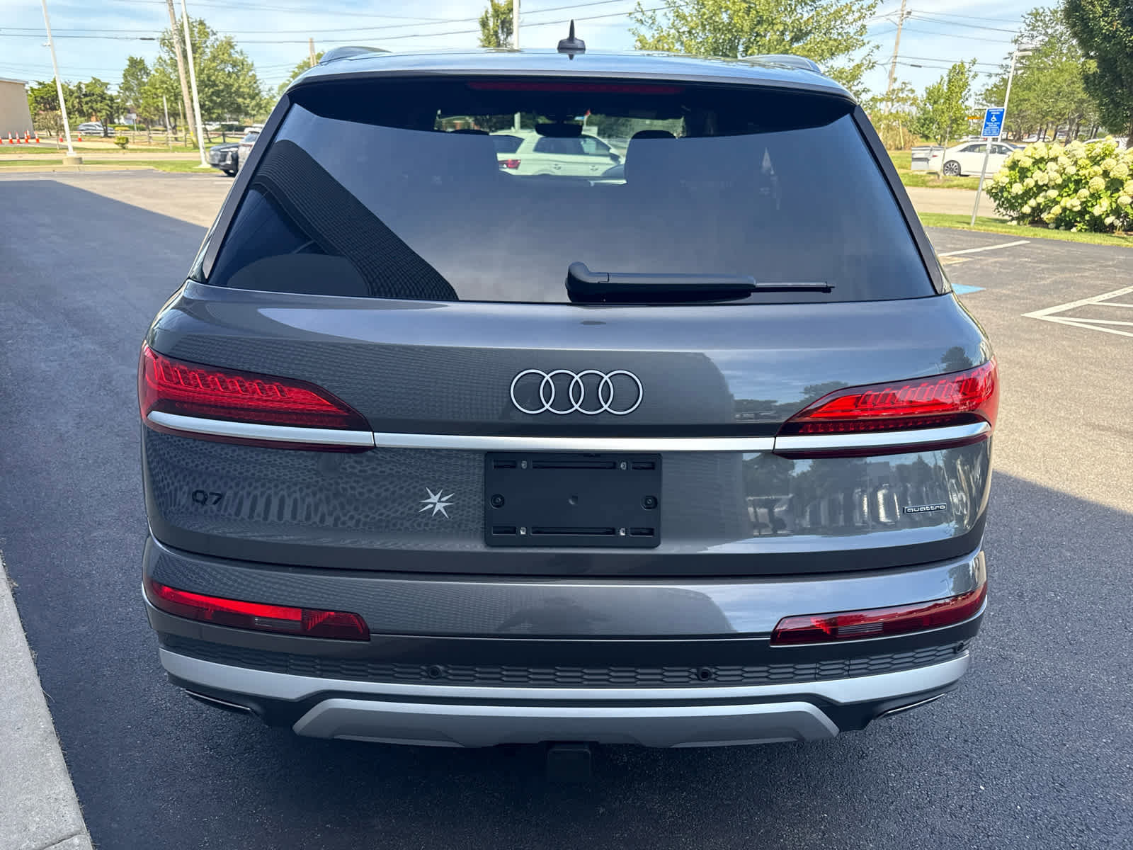 New 2025 Audi Q7 3.0T Premium Plus image 7