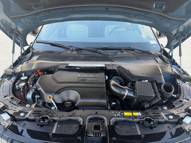 Used 2026 Land Rover Range Rover Evoque Dynamic SE AWD/4WD image 19