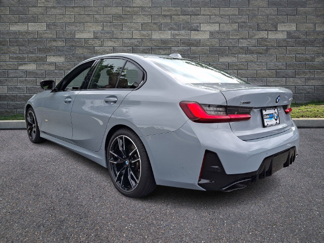 Used 2024 BMW M340i xDrive w/ Driving Assistance Package AWD/4WD image 4