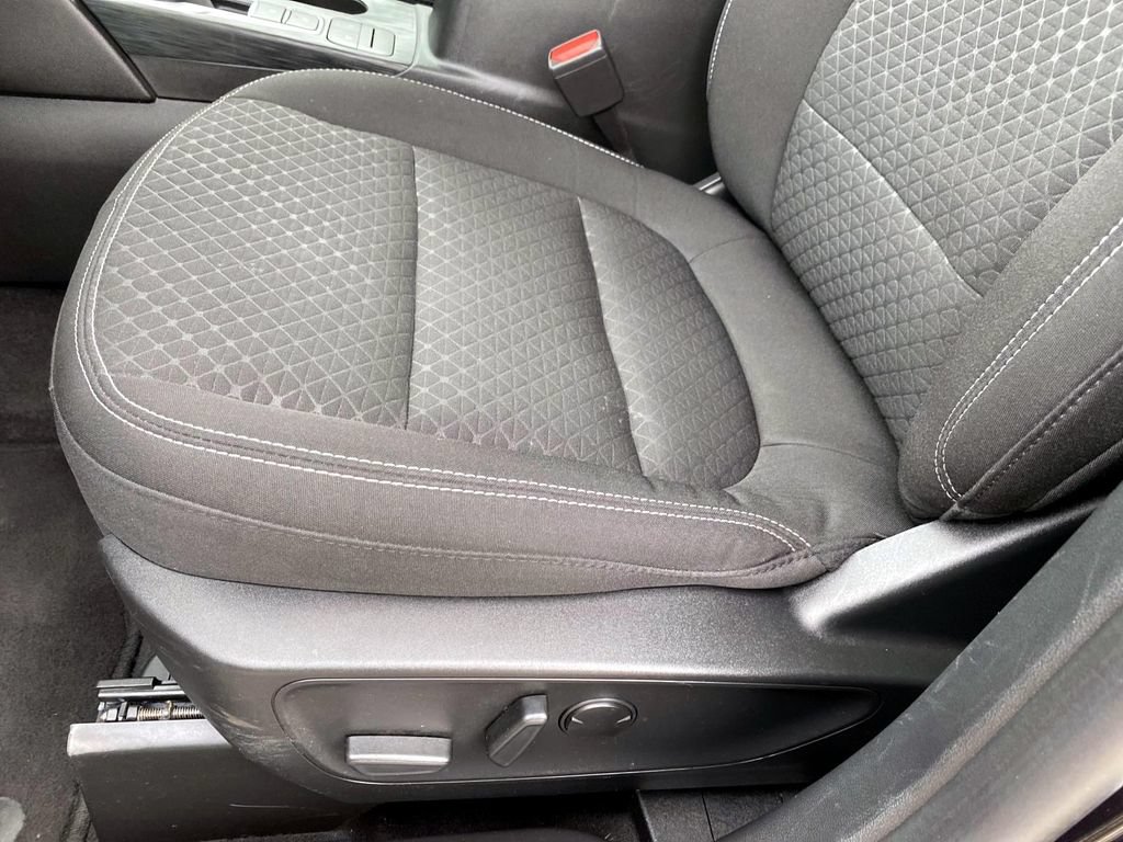 Used 2023 Ford Escape Active AWD/4WD image 24