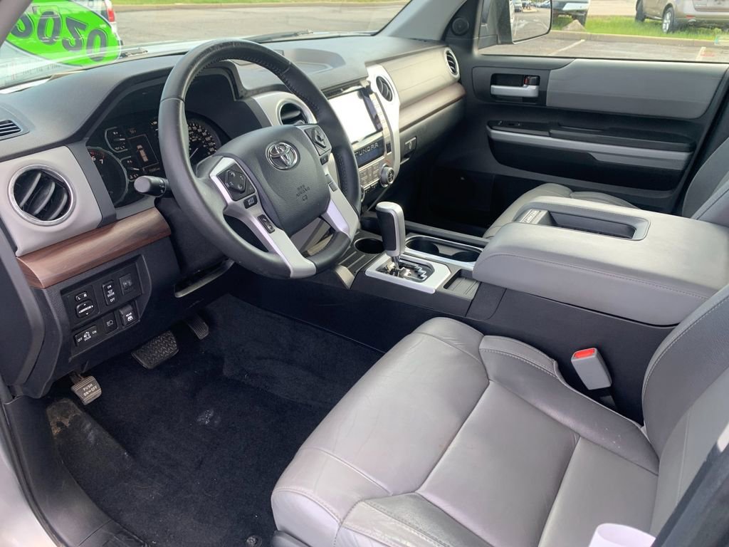 Used 2020 Toyota Tundra Limited w/ Limited Premium Package AWD/4WD image 11