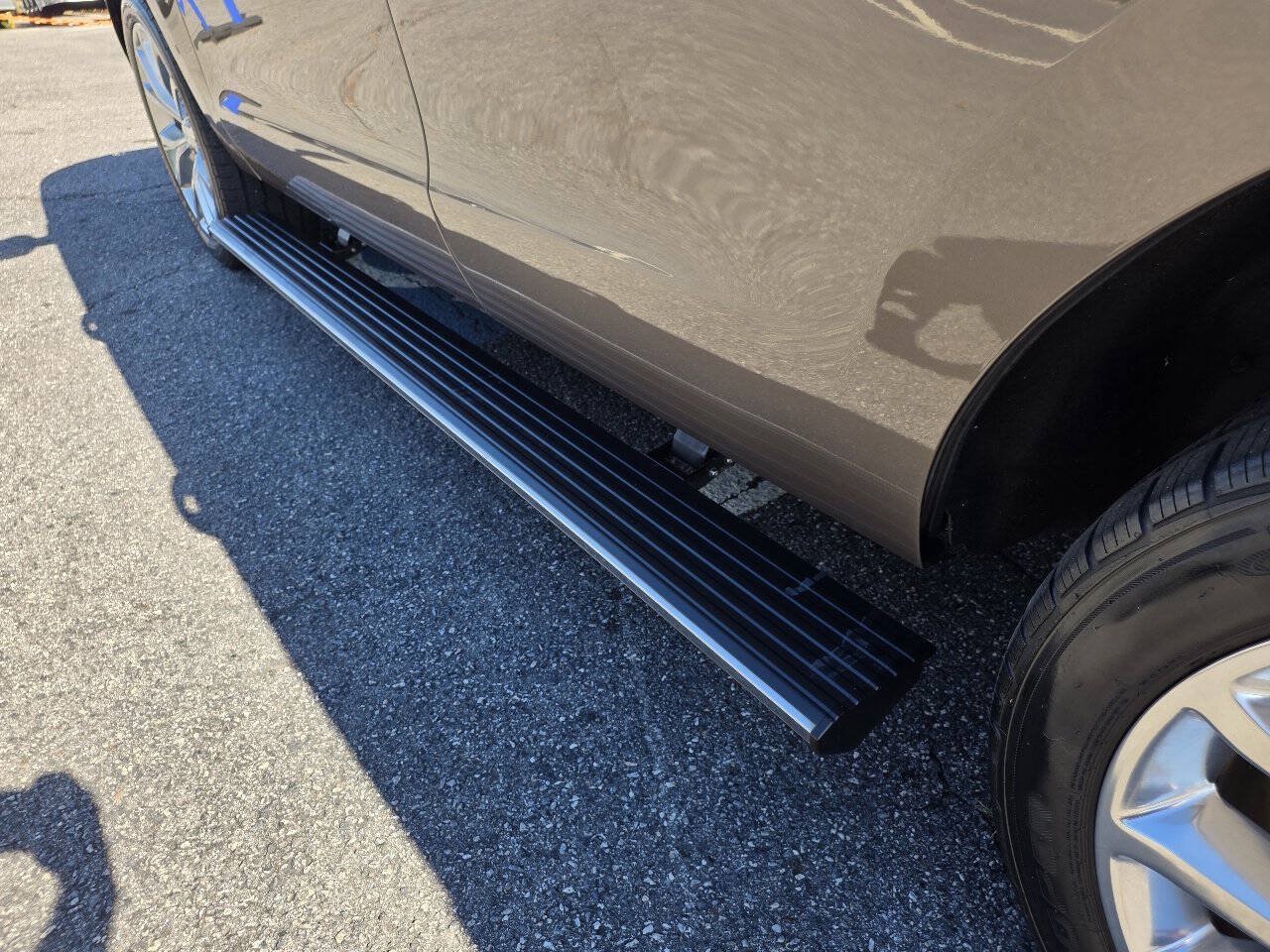 Used 2019 Ford Expedition Limited w/ Equipment Group 302A RWD image 15