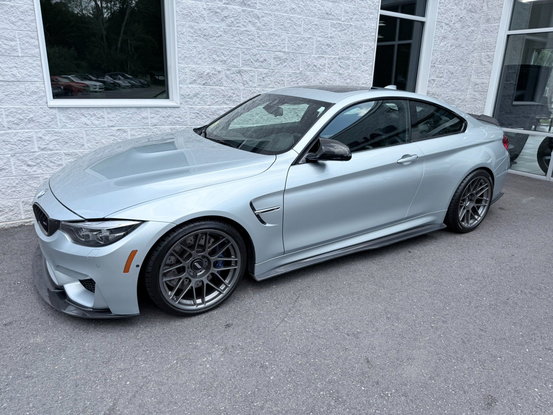 Used 2015 BMW M4 Coupe RWD image 2