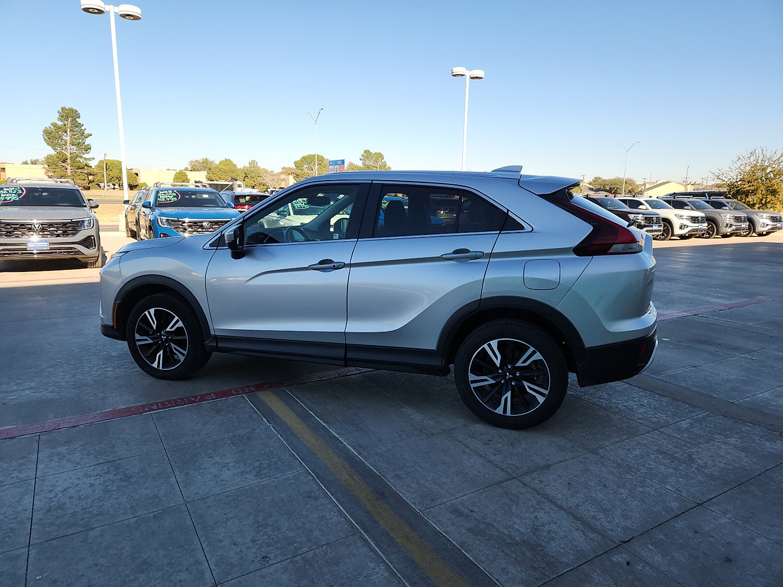 Used 2024 Mitsubishi Eclipse Cross SE image 4