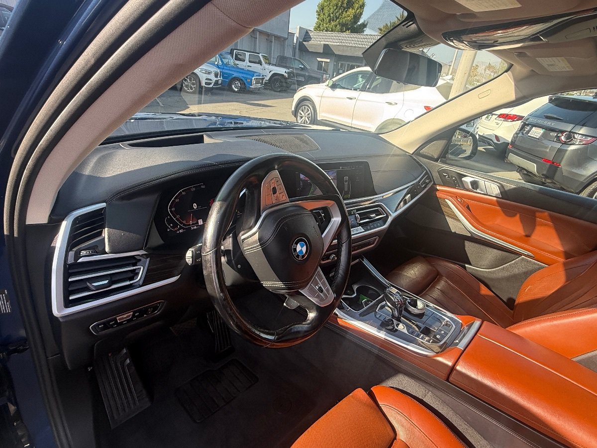 Used 2020 BMW X7 xDrive40i w/ Premium Package AWD/4WD image 10