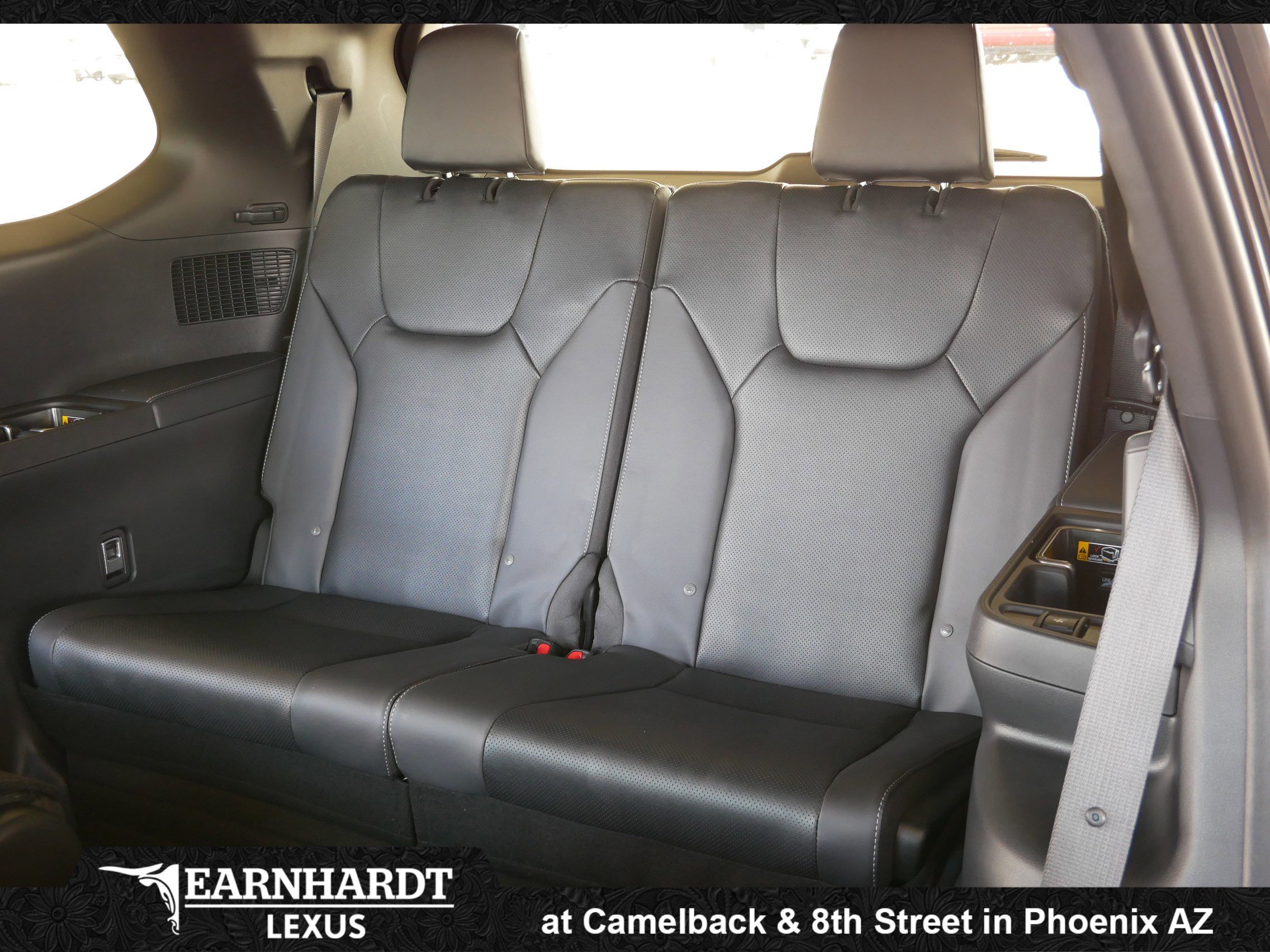 New 2026 Lexus TX 500h AWD image 10