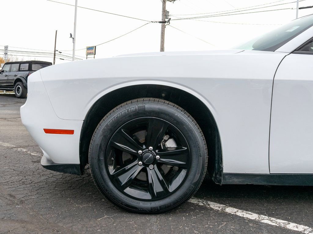 Used 2023 Dodge Challenger SXT w/ Cold Weather Group image 12