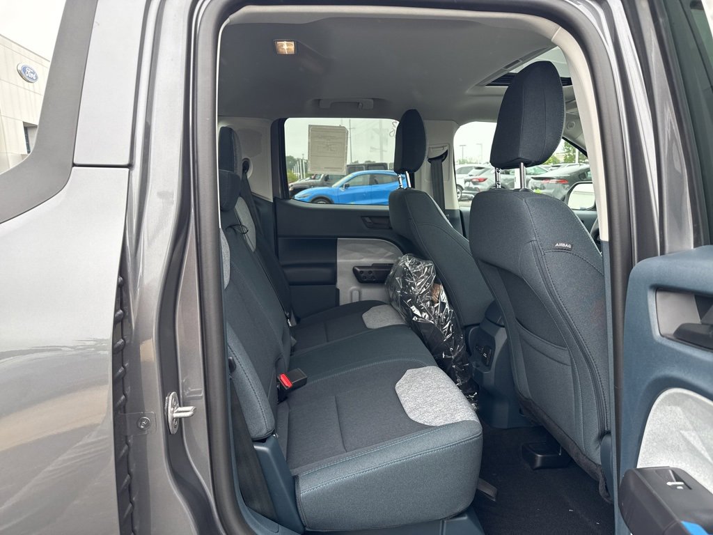 New 2025 Ford Maverick XLT w/ XLT Luxury Package image 24