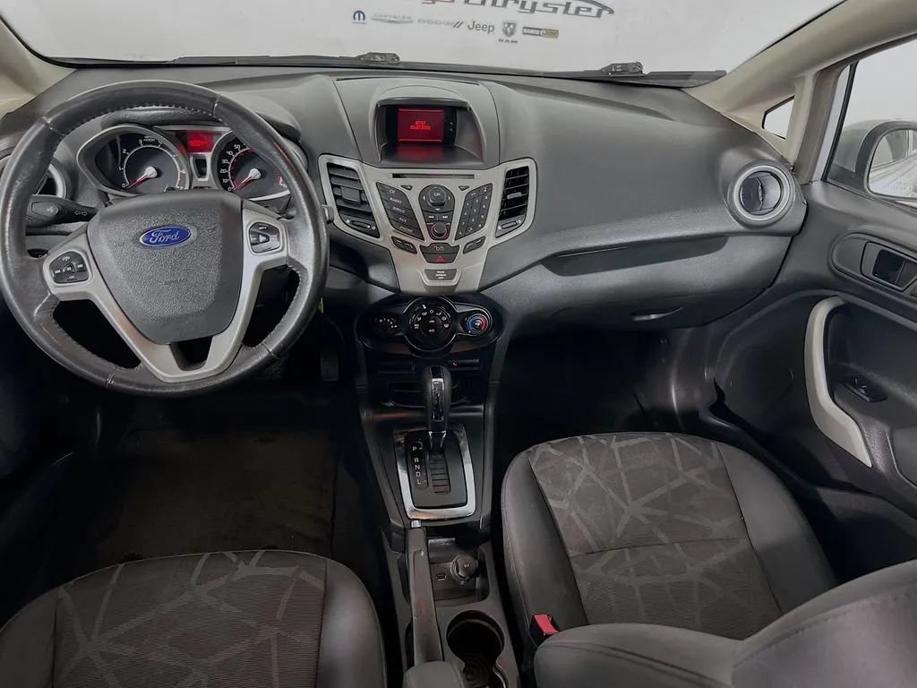 Used 2012 Ford Fiesta SES FWD image 20