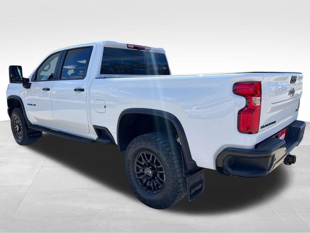 Certified 2024 Chevrolet Silverado 2500 ZR2 w/ Technology Package AWD/4WD image 6