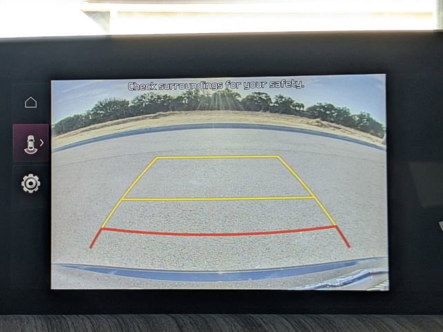 Used 2024 Kia Telluride EX image 28