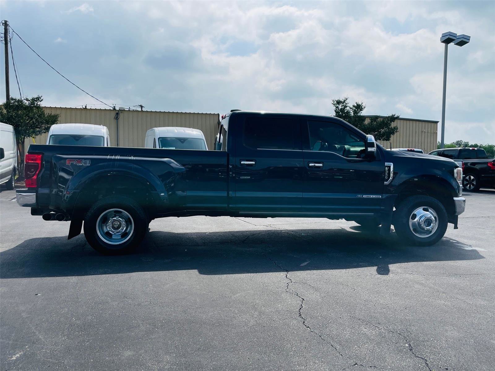 Certified 2022 Ford F350 King Ranch w/ King Ranch Ultimate Package AWD/4WD image 3