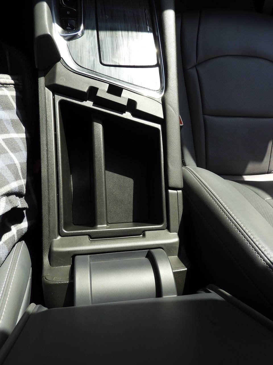 Used 2022 Buick Enclave Essence w/ Experience Buick Package FWD image 49