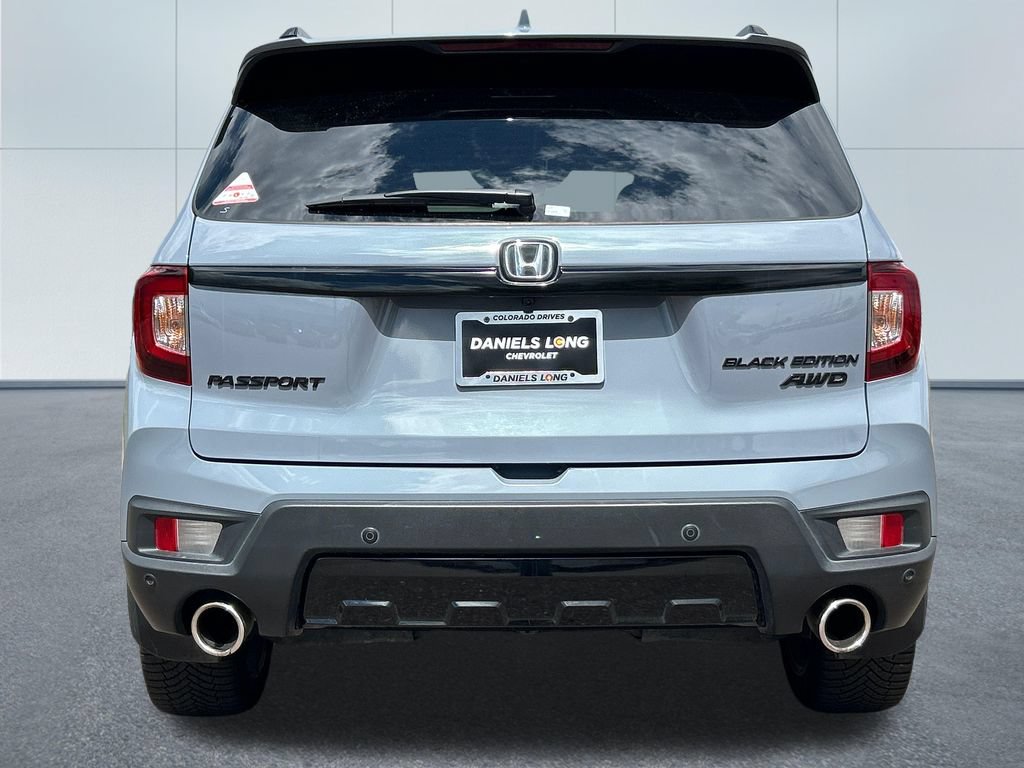 Used 2024 Honda Passport Black Edition image 4