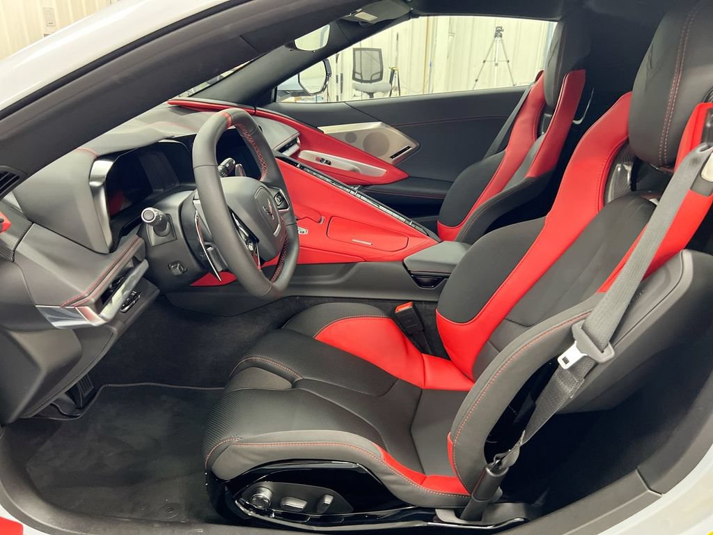 Used 2023 Chevrolet Corvette Stingray Preferred Cpe w/ Z51 Performance Package RWD image 20
