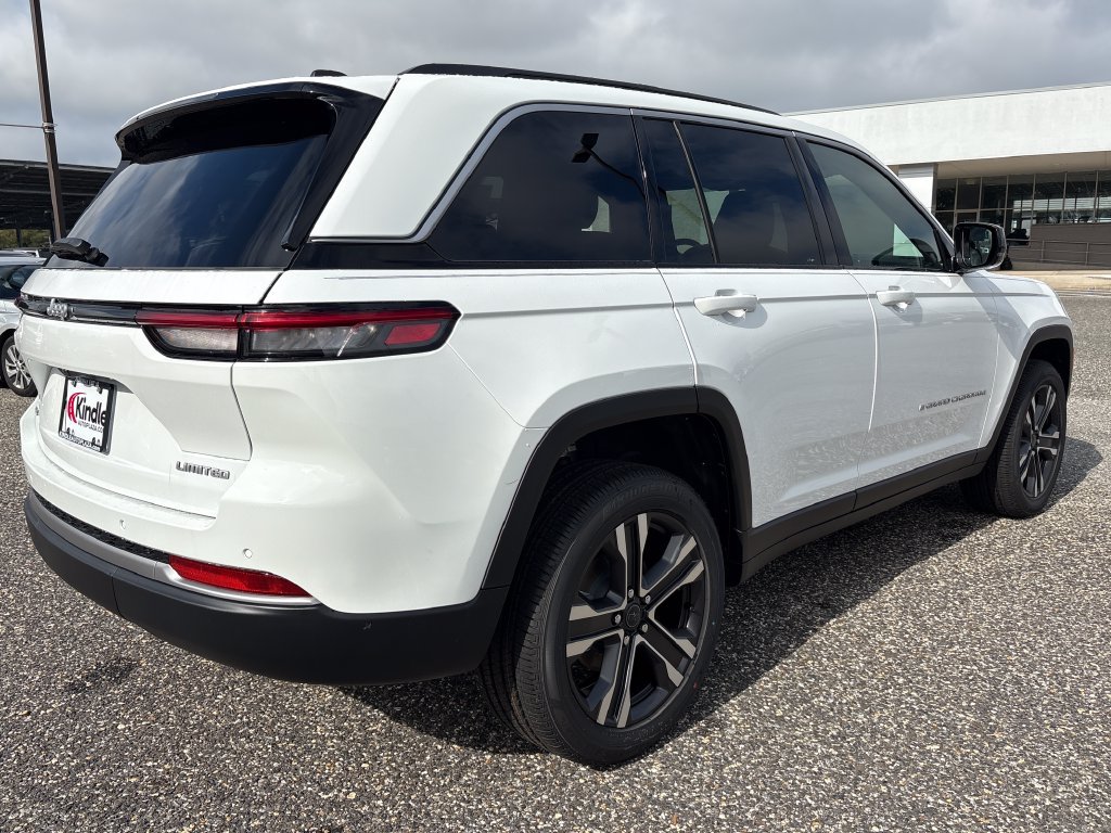 New 2027 Jeep Grand Cherokee Limited AWD/4WD image 25
