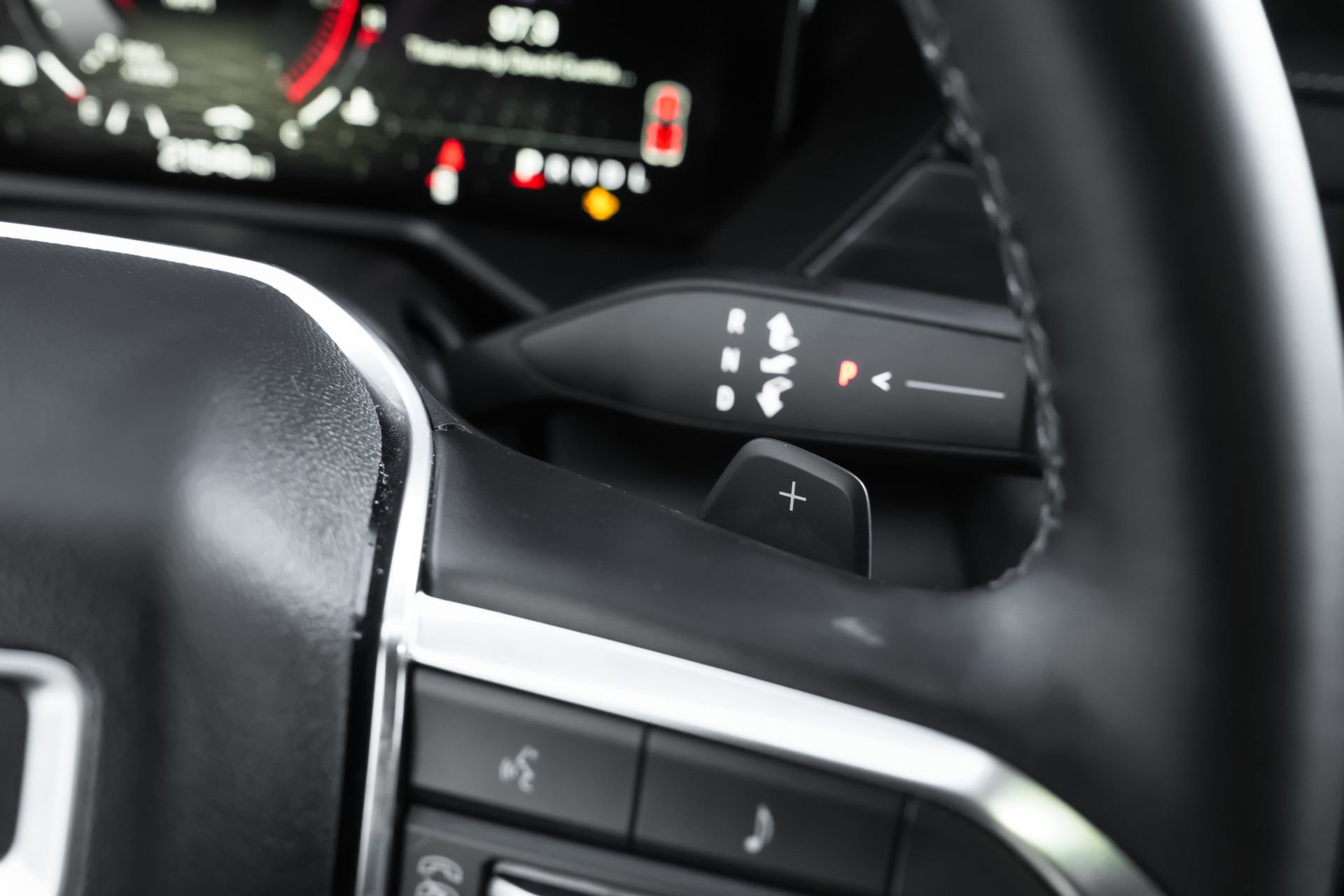 Used 2024 GMC Acadia Elevation image 19